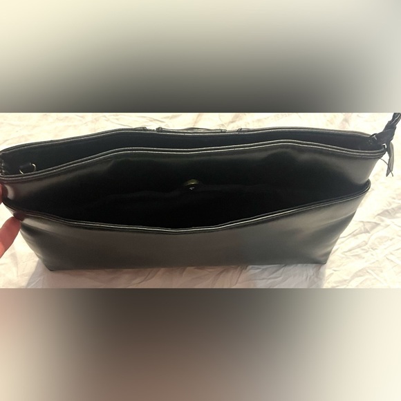 Almondo Originals Faux(?) Leather Black Clutch Bag - Picture 6 of 15